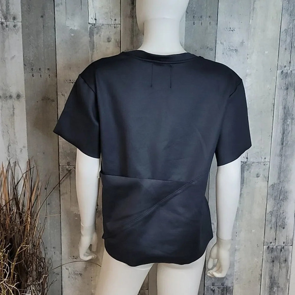 Koral Scuba Short Sleeve Top - Picture 6 of 10